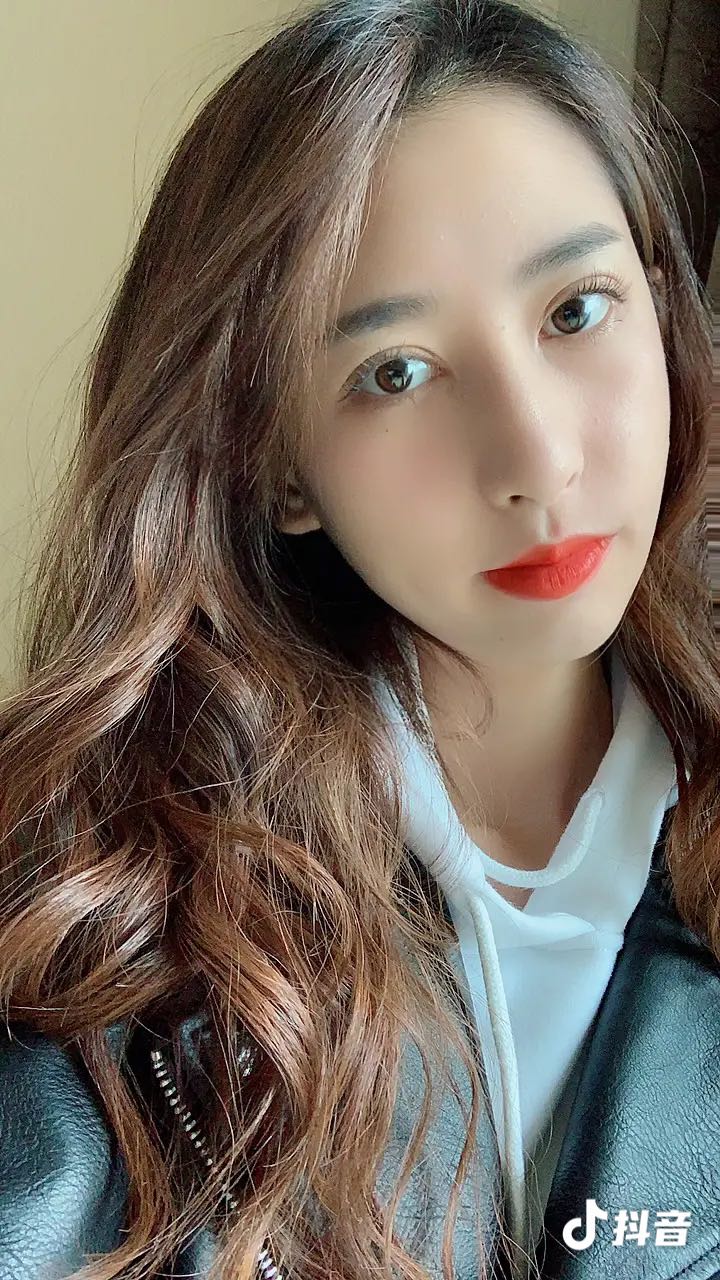 田璐