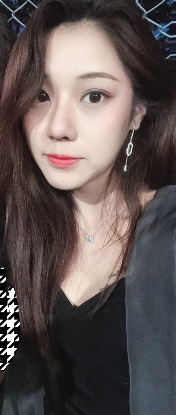 李倩