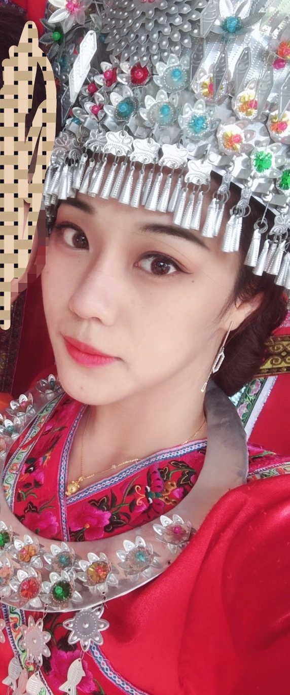 李倩