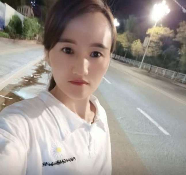 韩妤云