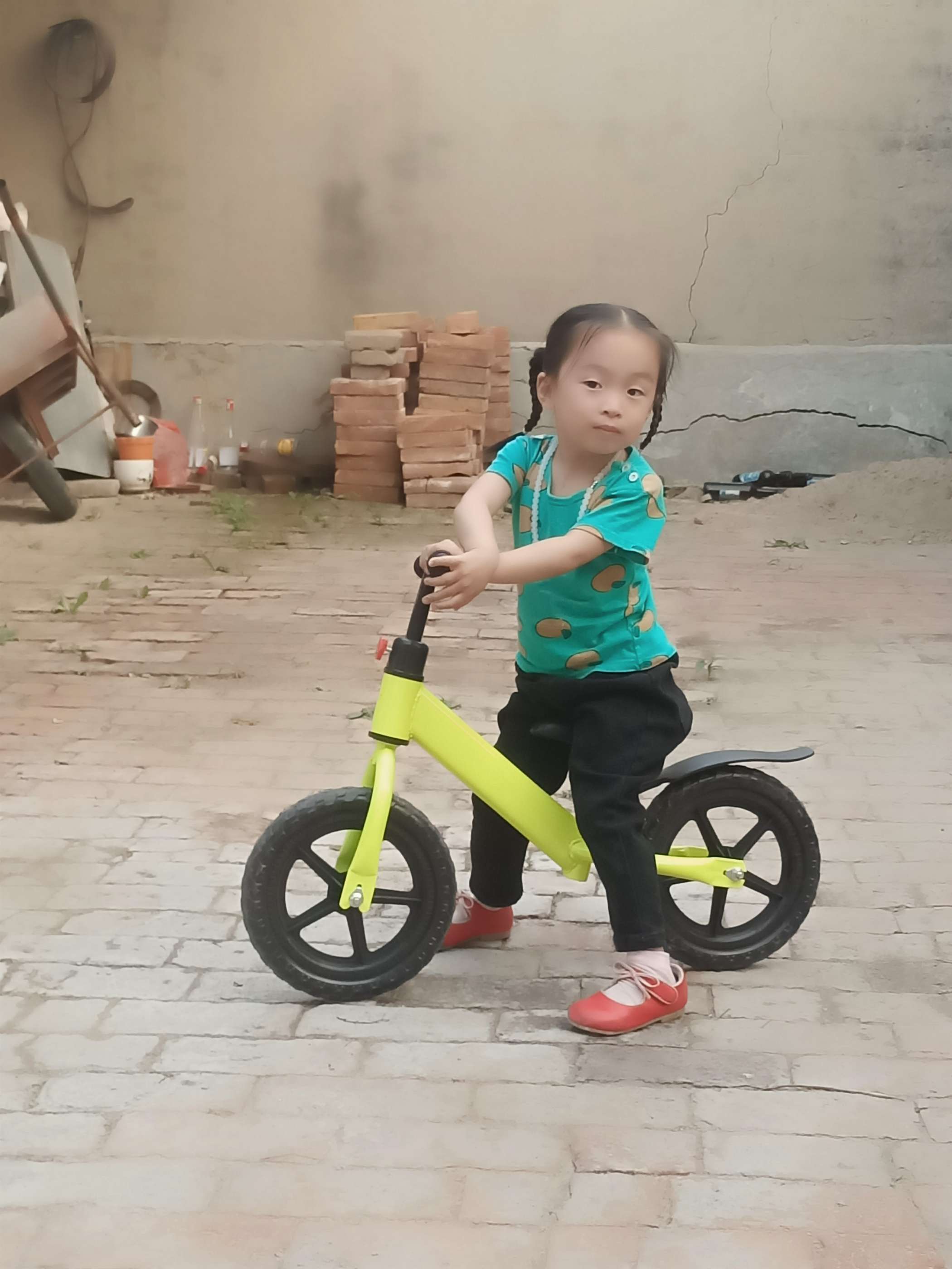 段启玥